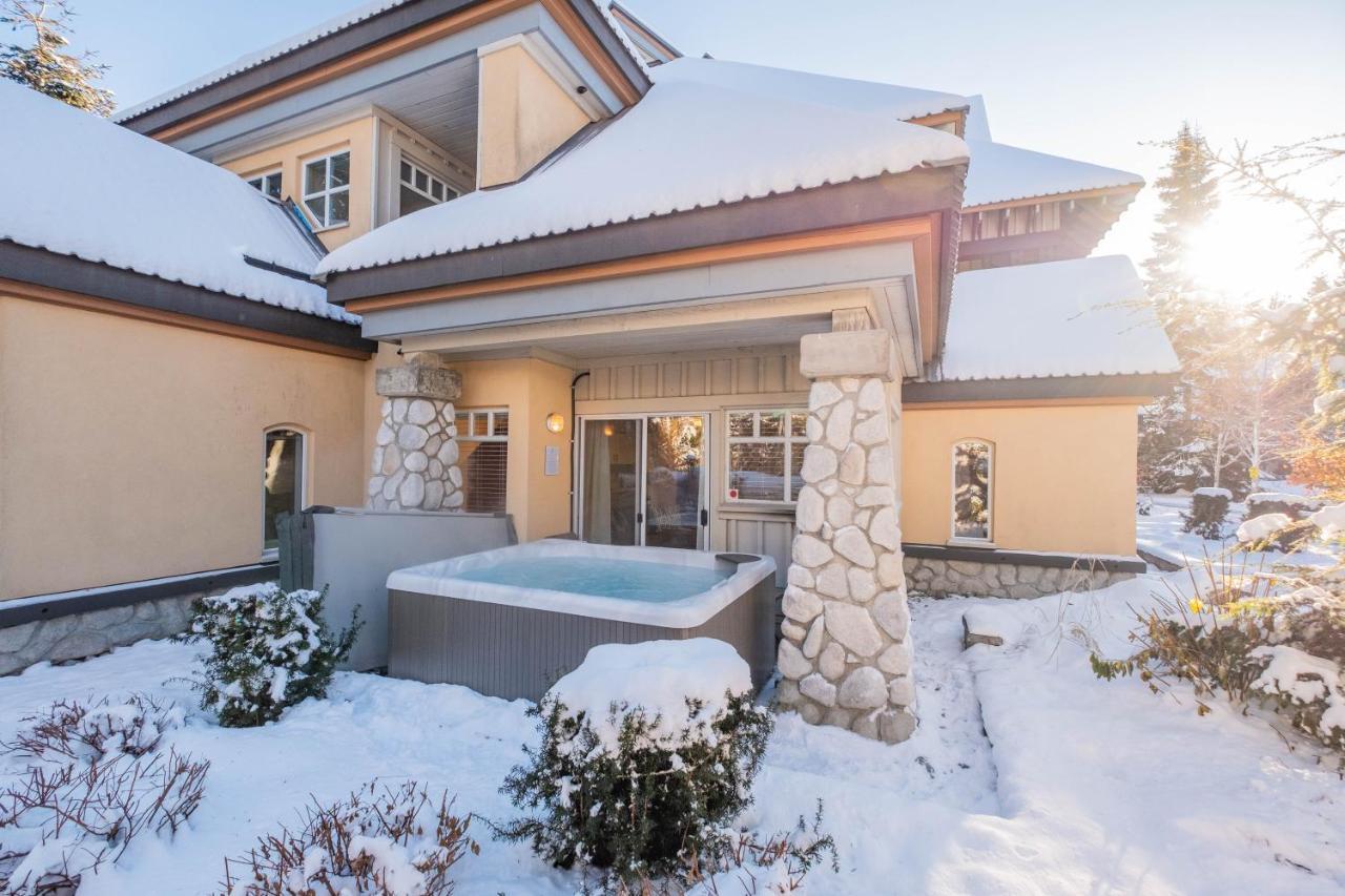 Lagoons By Outpost Whistler Exterior photo