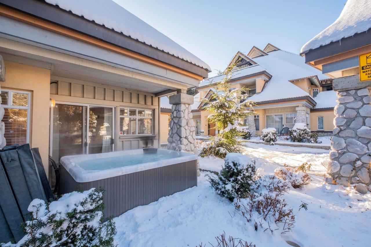 Lagoons By Outpost Whistler Exterior photo