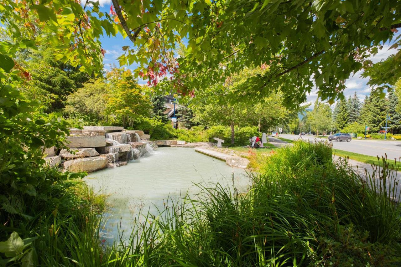 Lagoons By Outpost Whistler Exterior photo